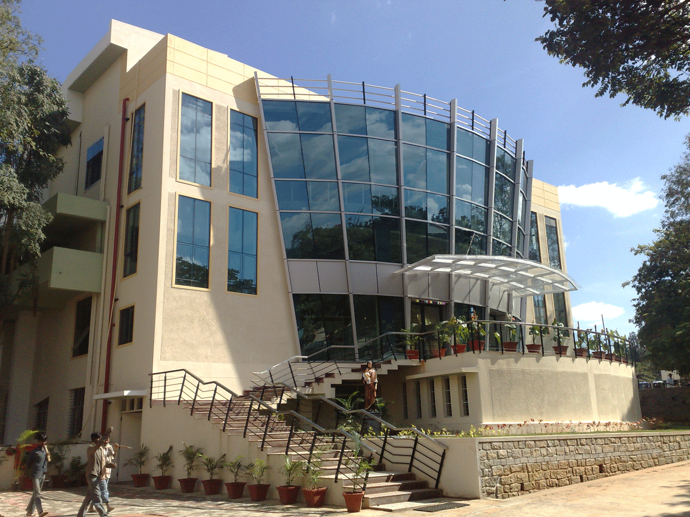 Auditorium for Jyoti Nivas College